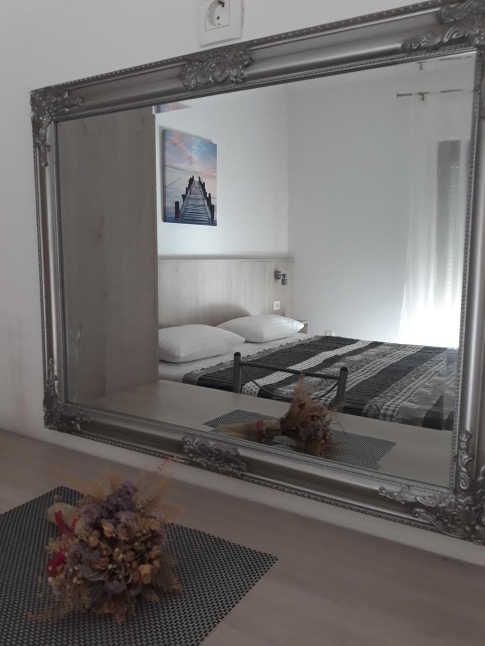 Apartments Lena Sukošan Extérieur photo